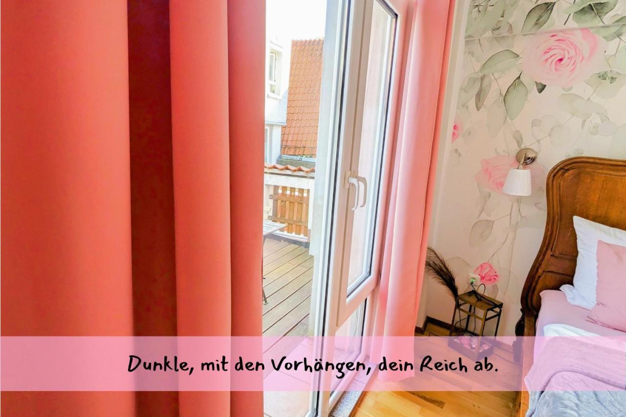 Queen Apartment Илцен Екстериор снимка