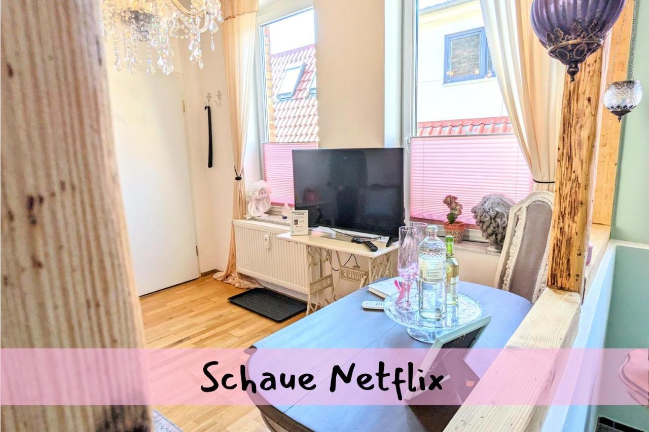 Queen Apartment Илцен Екстериор снимка