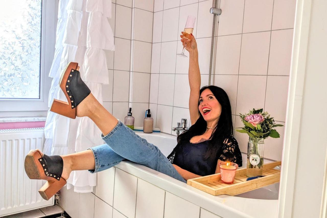 Queen Apartment Илцен Екстериор снимка